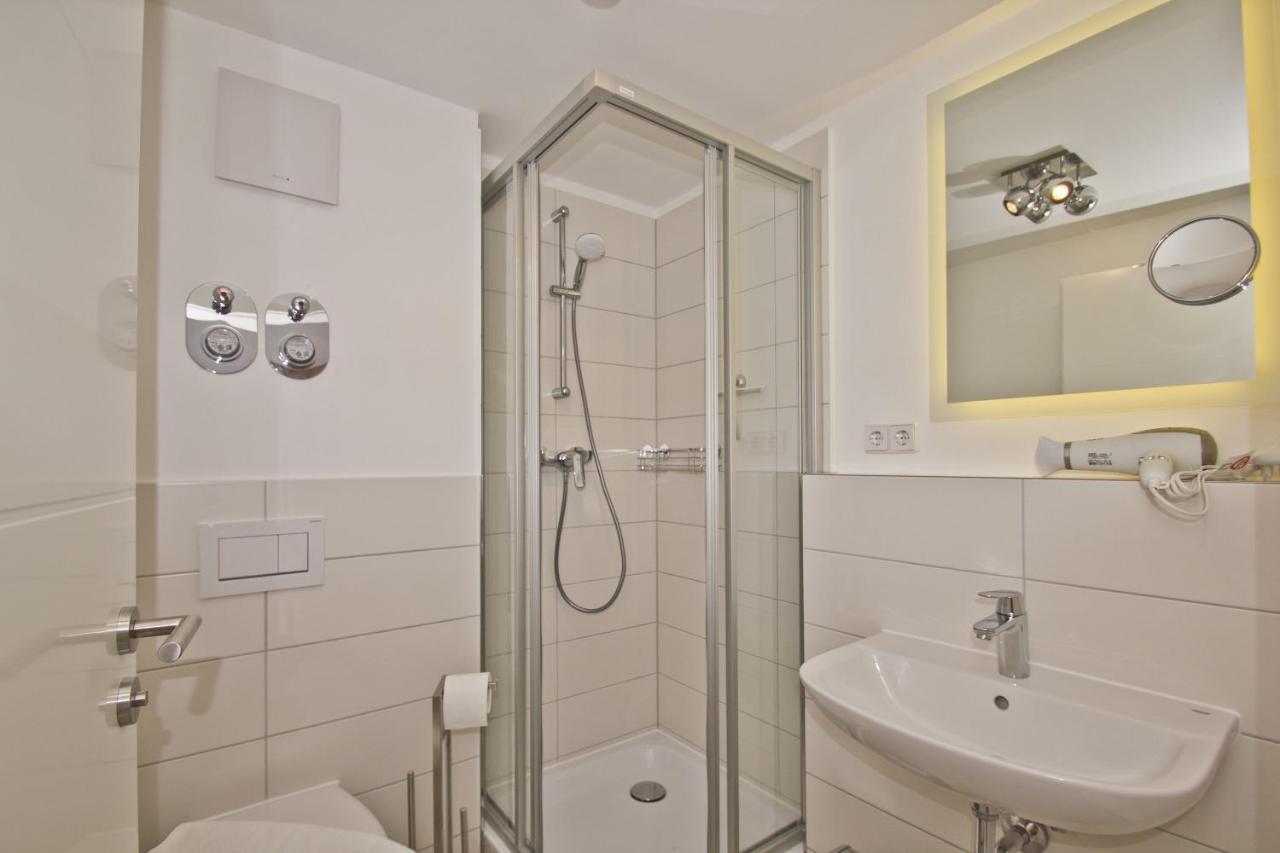 Moderne Ferienwohnung Mit Balkon, Meerblick - Ferienresidenz Zwei Boddenfewo 1-2 Lietzow Exterior foto